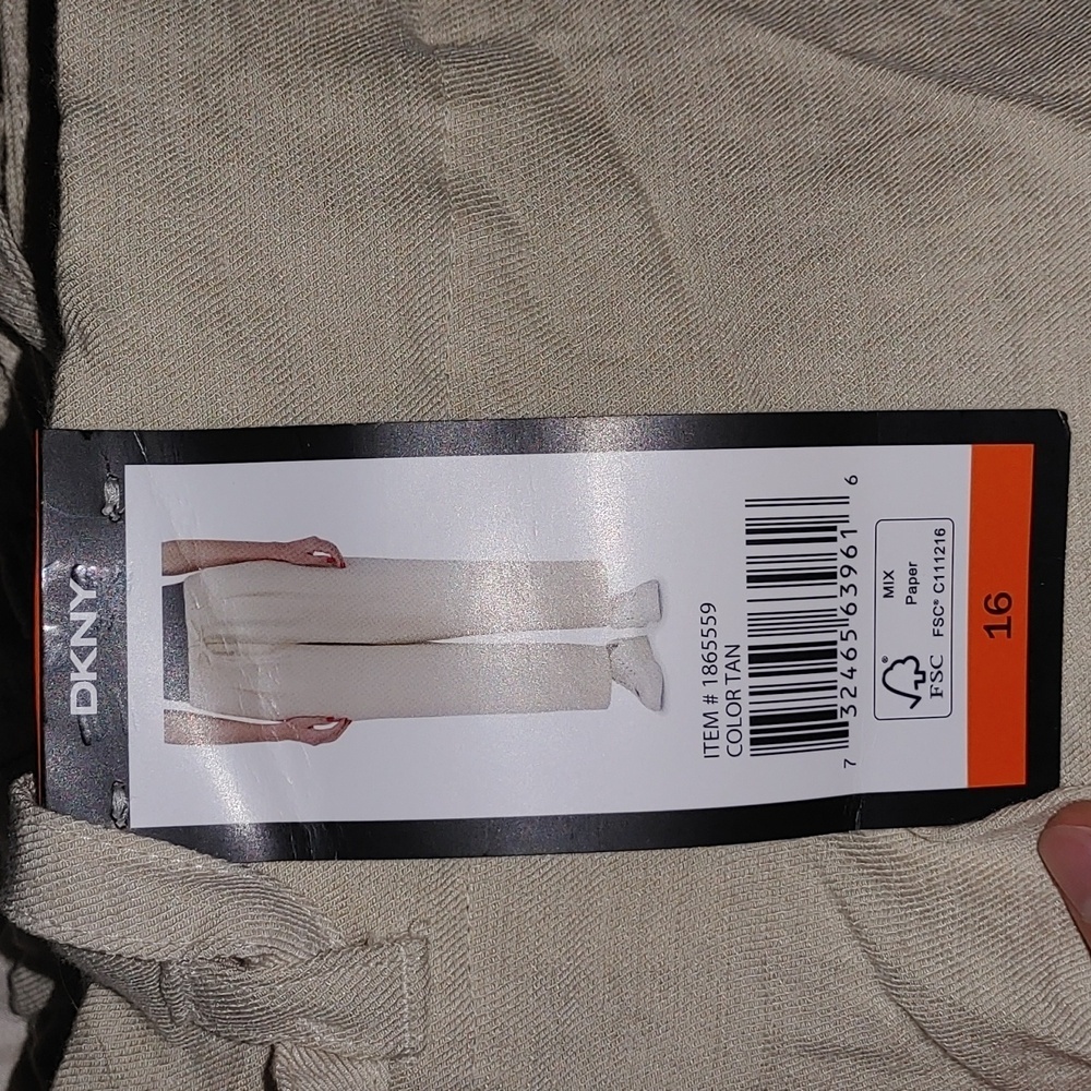 NWT DKNY Women's Drawstring Ankle‎ Pant Tan - Picture 9 of 9